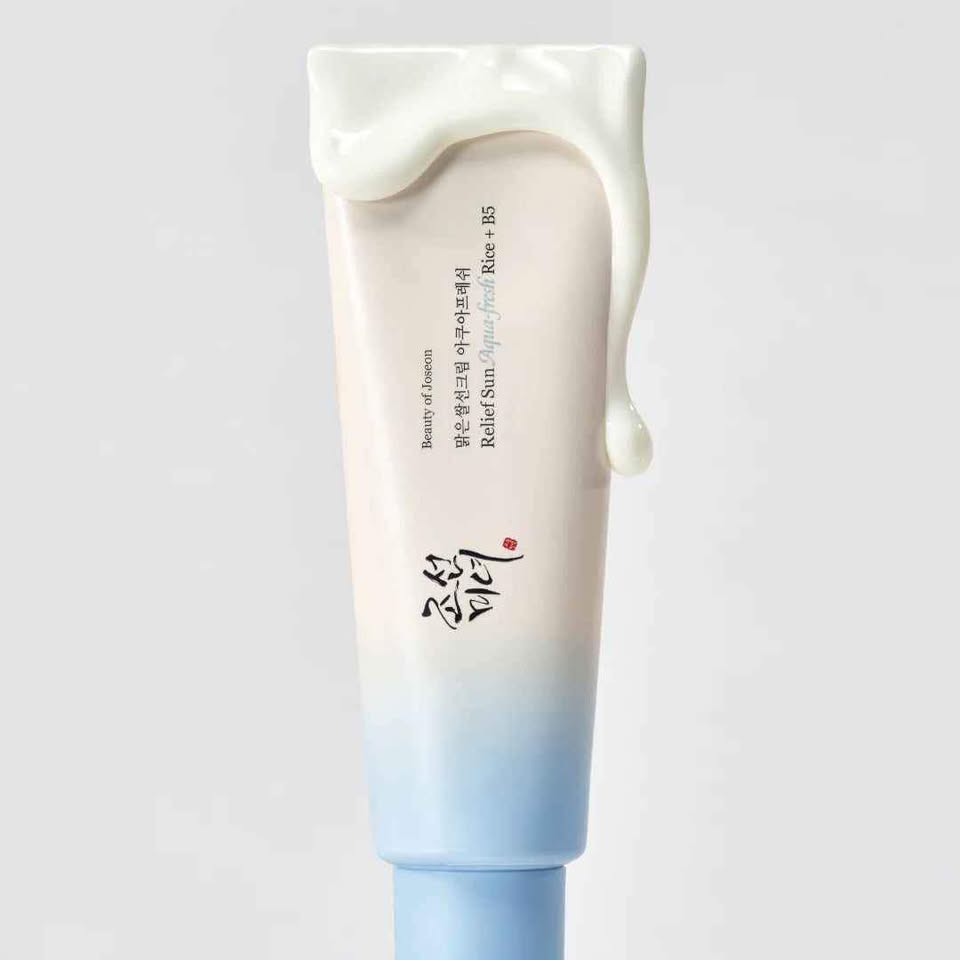 Broad Spectrum SPF50+ PA++++ • Hydrating & Soothing Sunscreen