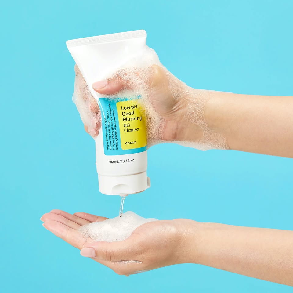 COSRX Low pH Good Morning Gel Cleanser — Gentle Daily Facial Cleanser