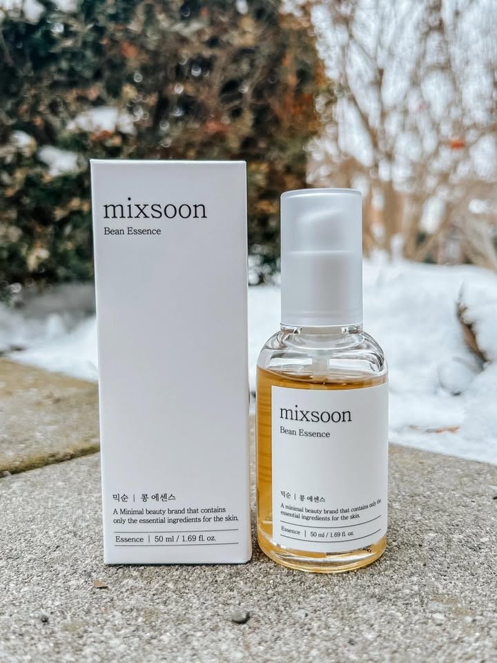 Mixsoon Bean Essence — Dewy Glow & Texture-Smoothing Vegan Essence