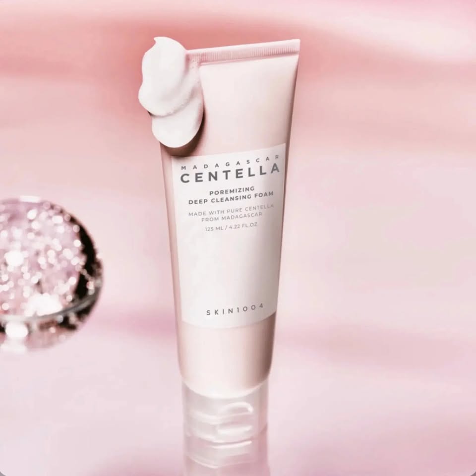 SKIN1004 Madagascar Centella Moresizing Deep Cleansing Foam - Hydrating pH-Balanced Face Wash for Sensitive Skin