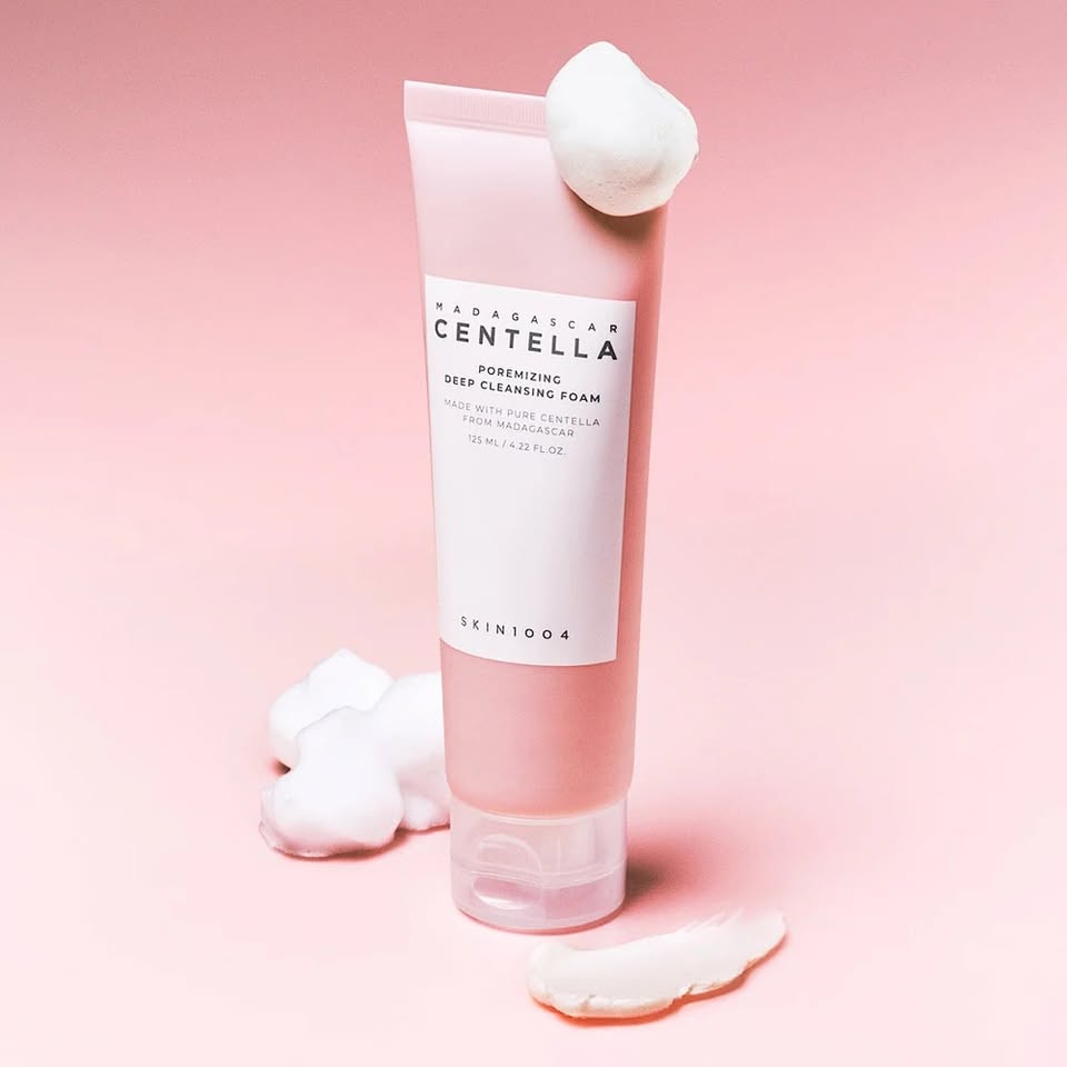 SKIN1004 Madagascar Centella Moresizing Deep Cleansing Foam - Hydrating pH-Balanced Face Wash for Sensitive Skin