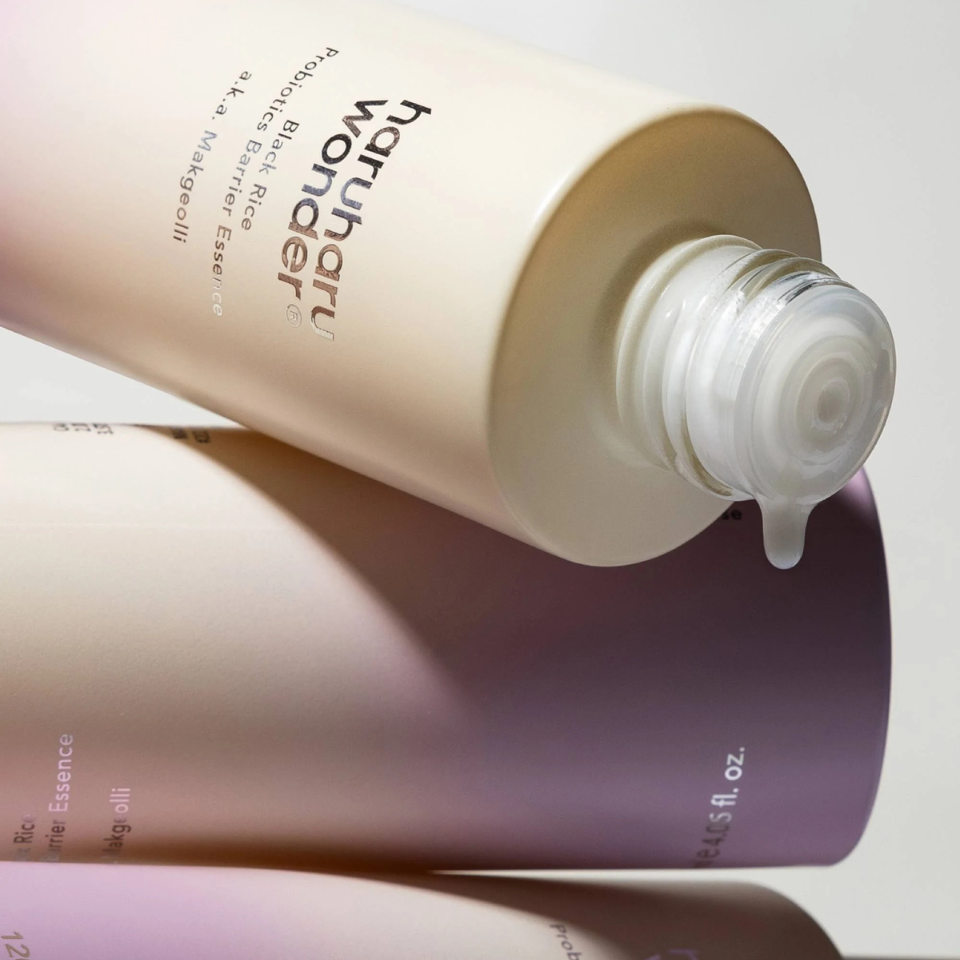 Haruharu Wonder Black Rice Moisture Barrier Essence